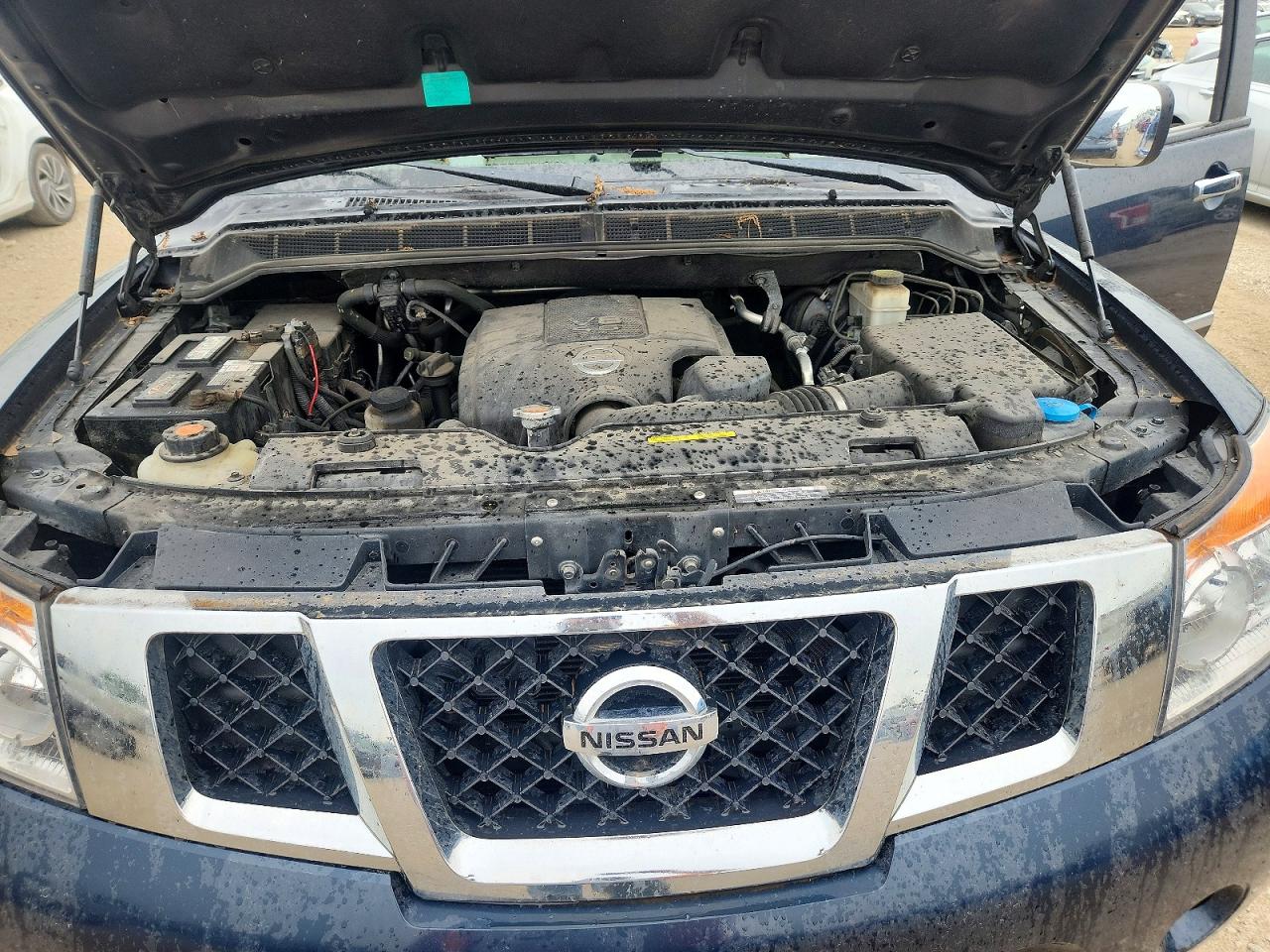NISSAN ARMADA 2015 — 13