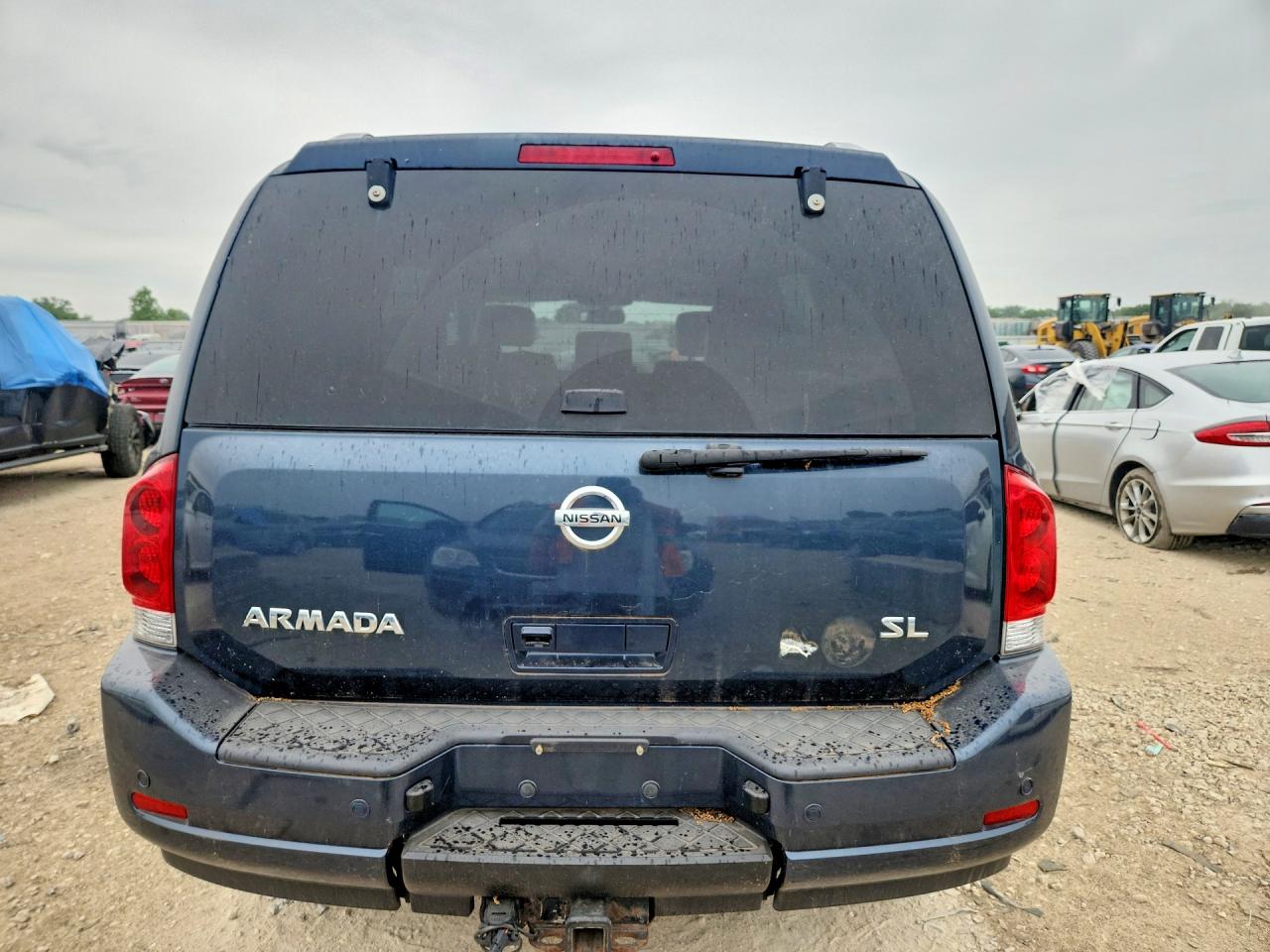 NISSAN ARMADA 2015 — 7