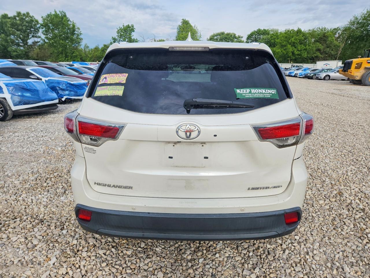 TOYOTA HIGHLANDER 2014 — 7