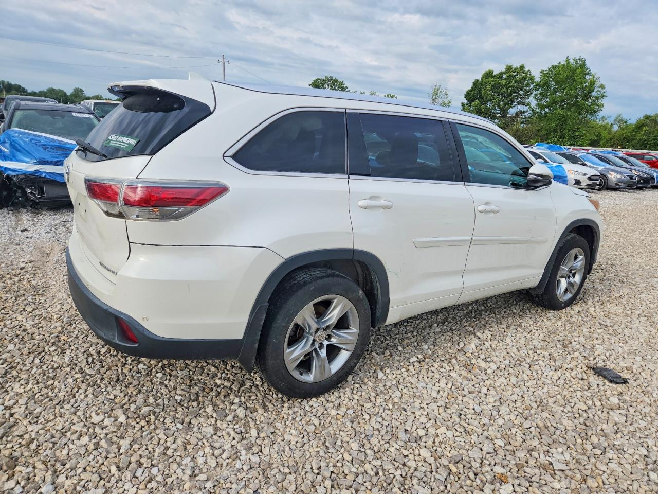 TOYOTA HIGHLANDER 2014 — 4