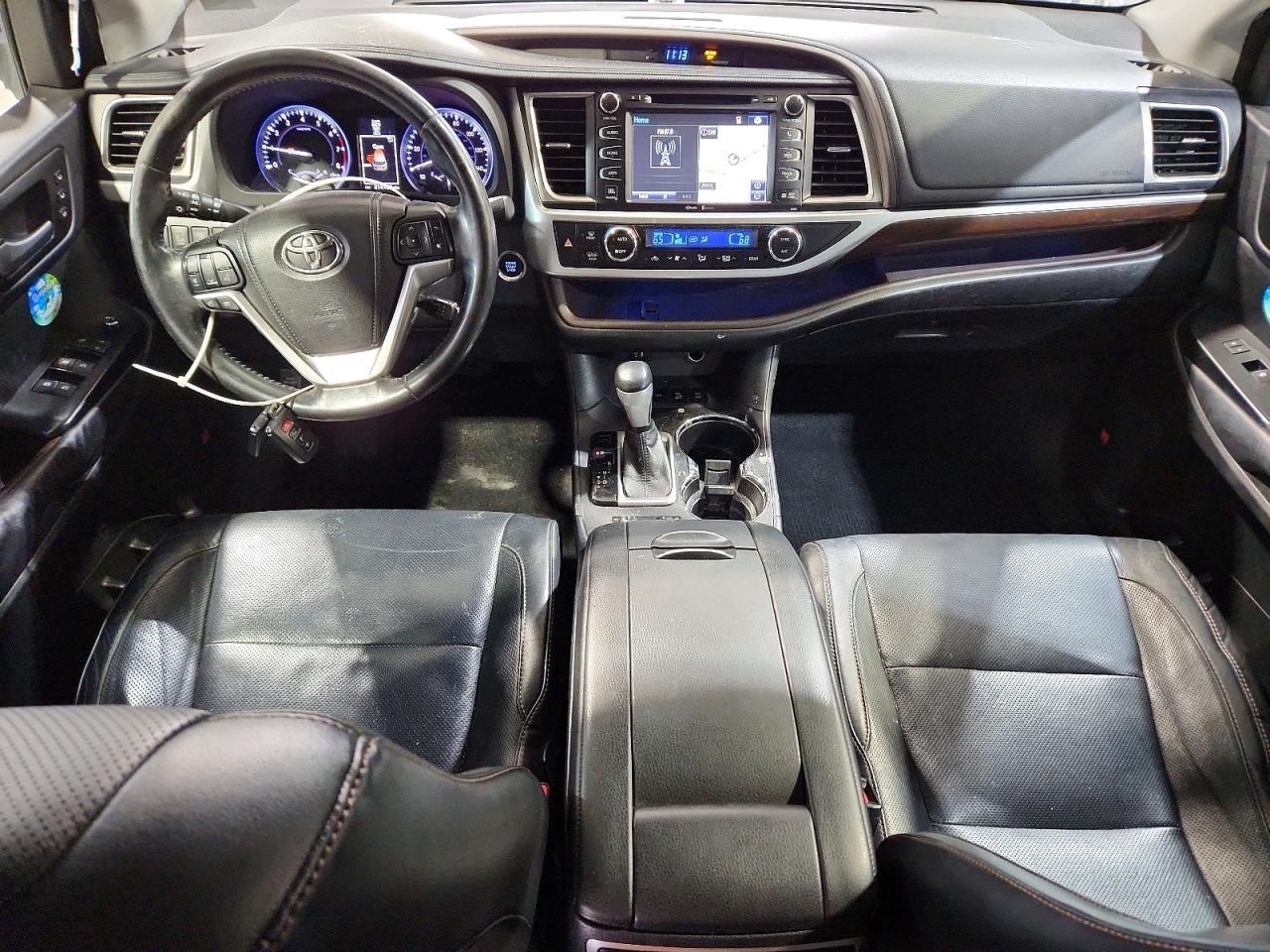 TOYOTA HIGHLANDER 2014 — 9