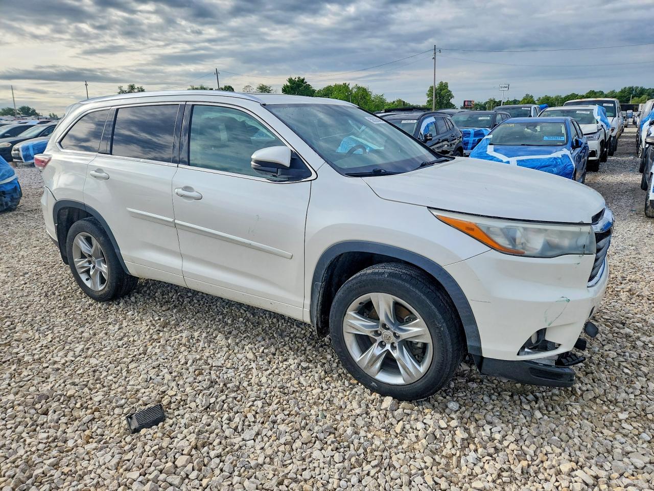 TOYOTA HIGHLANDER 2014 — 5