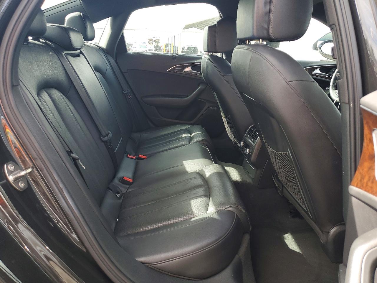 AUDI A6 2016 — 11