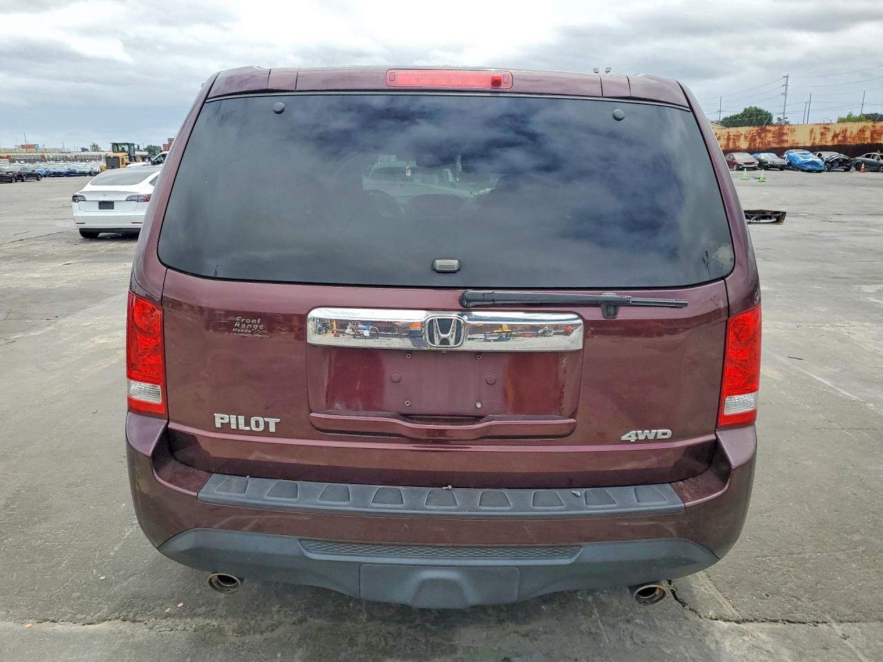 HONDA PILOT 2012 — 7