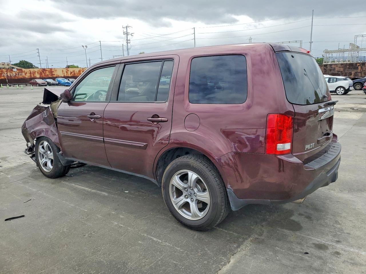 HONDA PILOT 2012 — 3