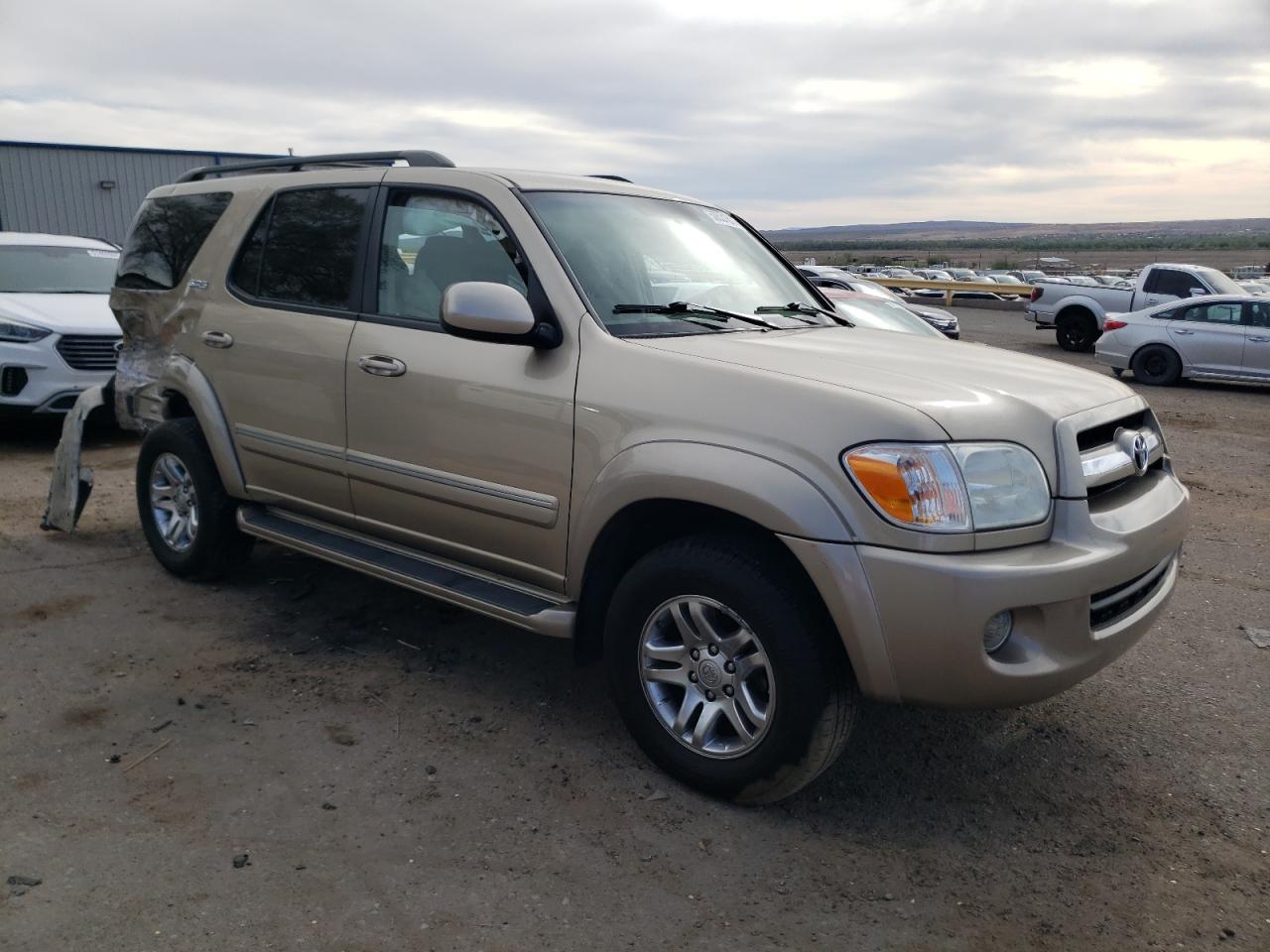 2005 TOYOTA SEQUOIA SR5