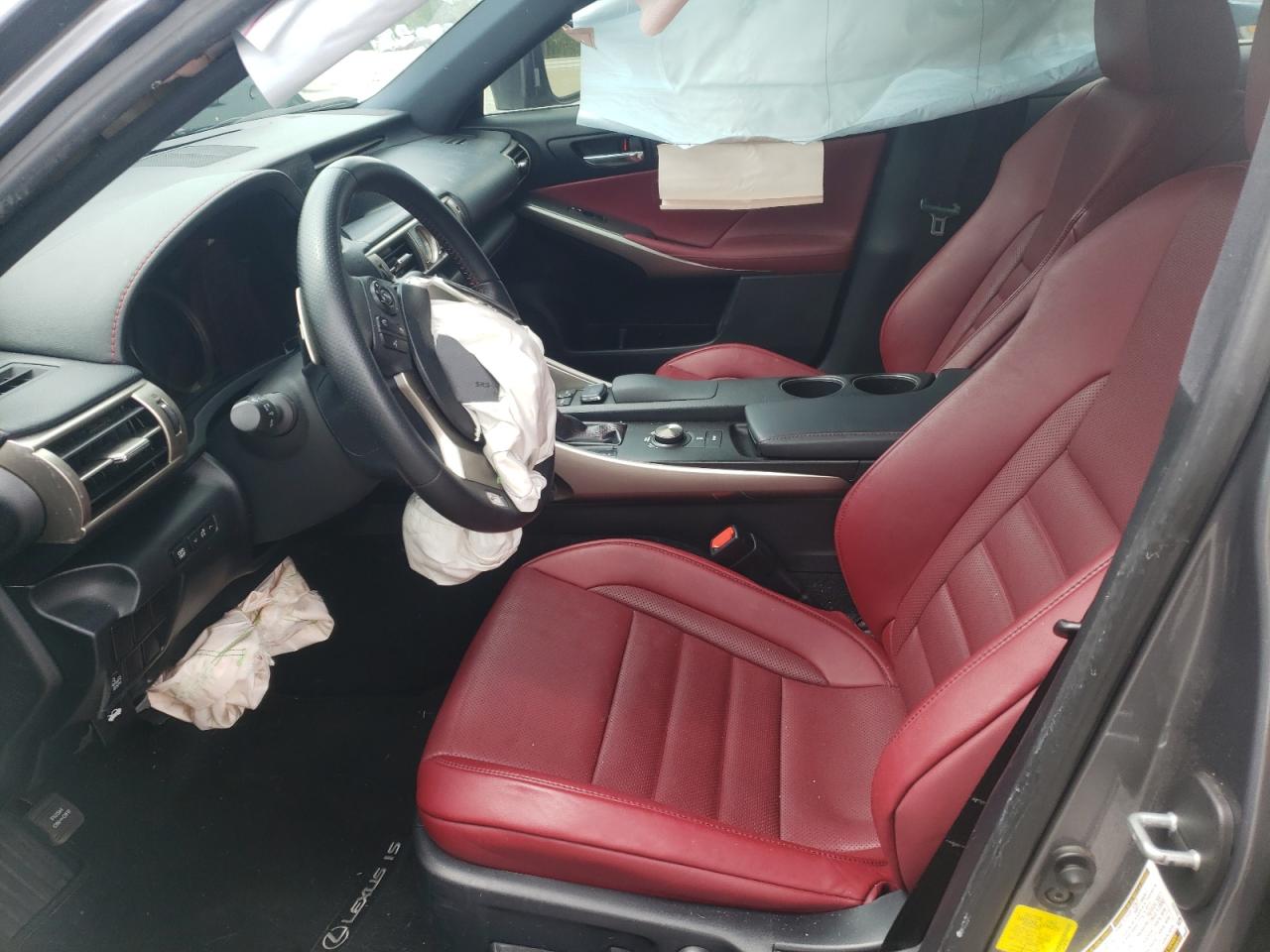 LEXUS IS 2015 — 8