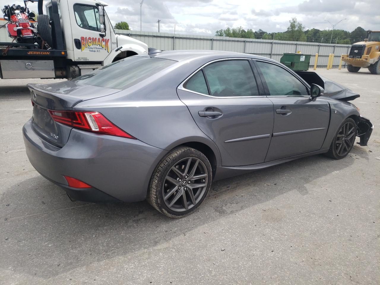LEXUS IS 2015 — 4