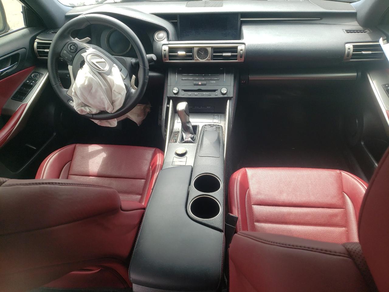 LEXUS IS 2015 — 9