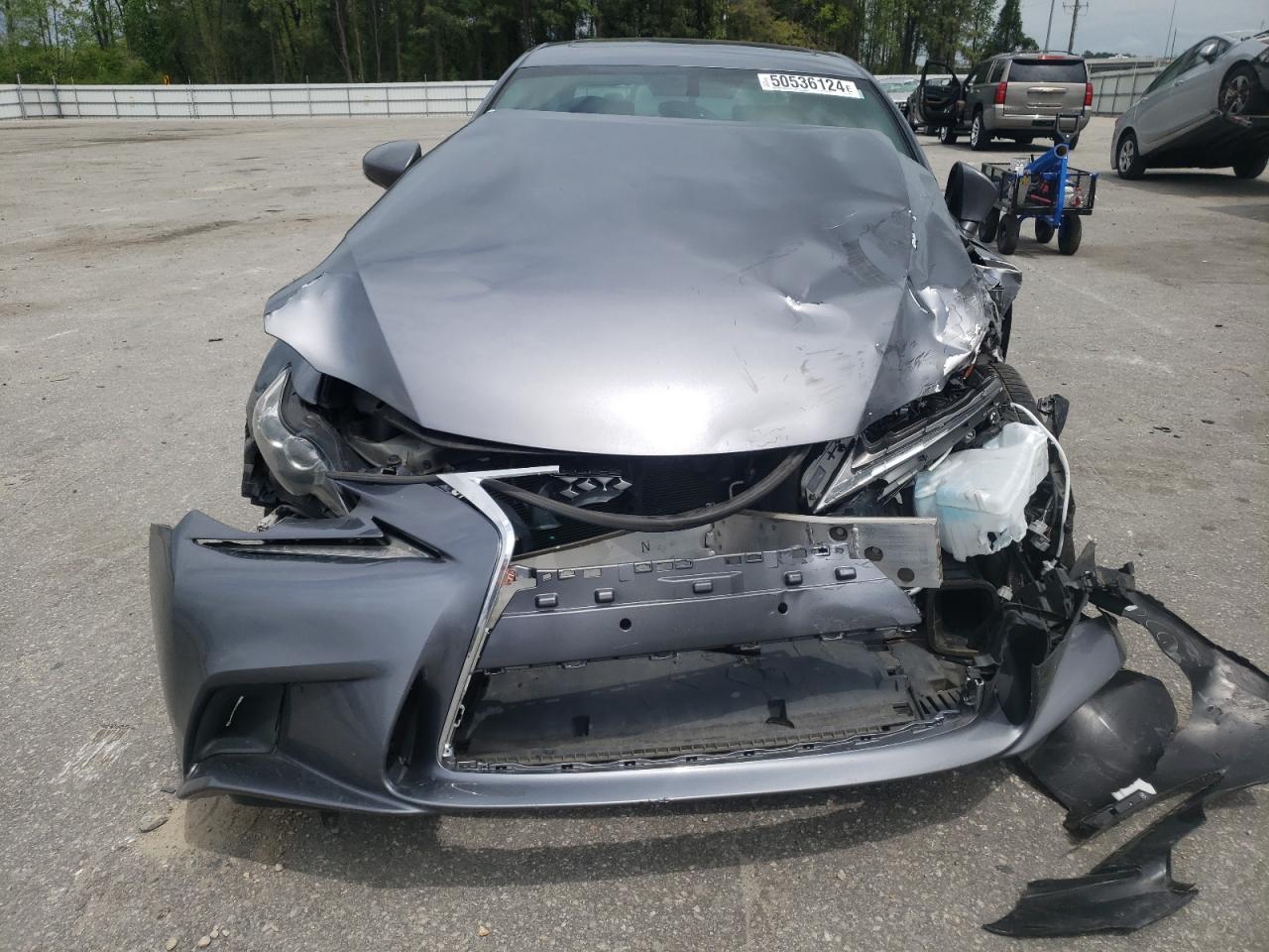 LEXUS IS 2015 — 6