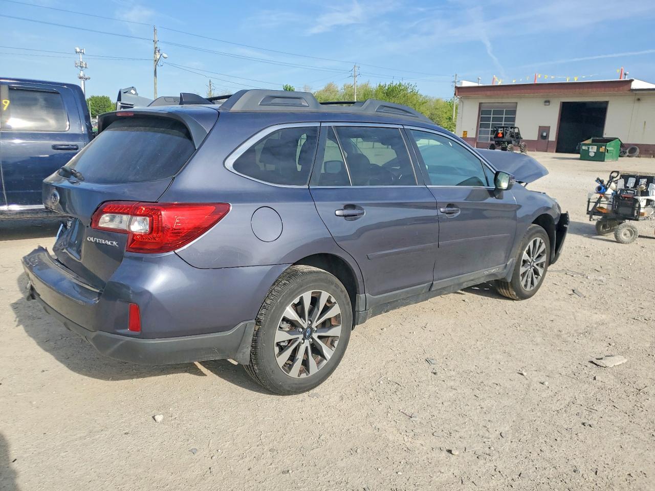 SUBARU OUTBACK 2016 — 4