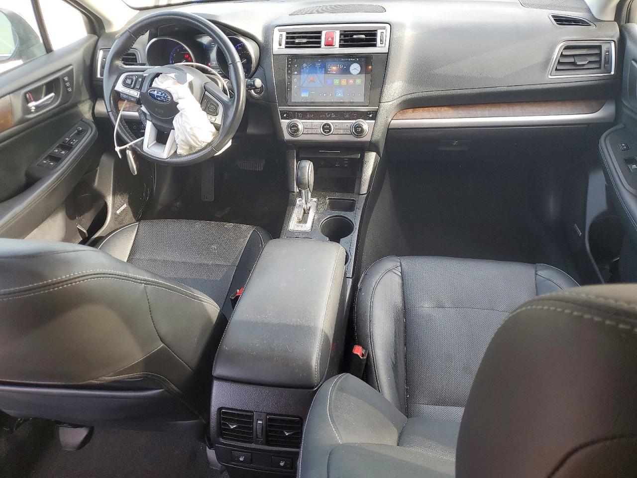 SUBARU OUTBACK 2016 — 9