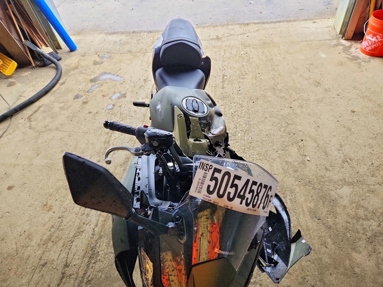 KAWASAKI EX650 2024 — 6