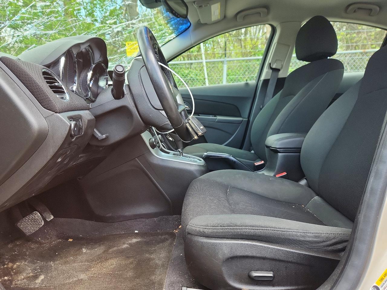 CHEVROLET CRUZE 2011 — 8