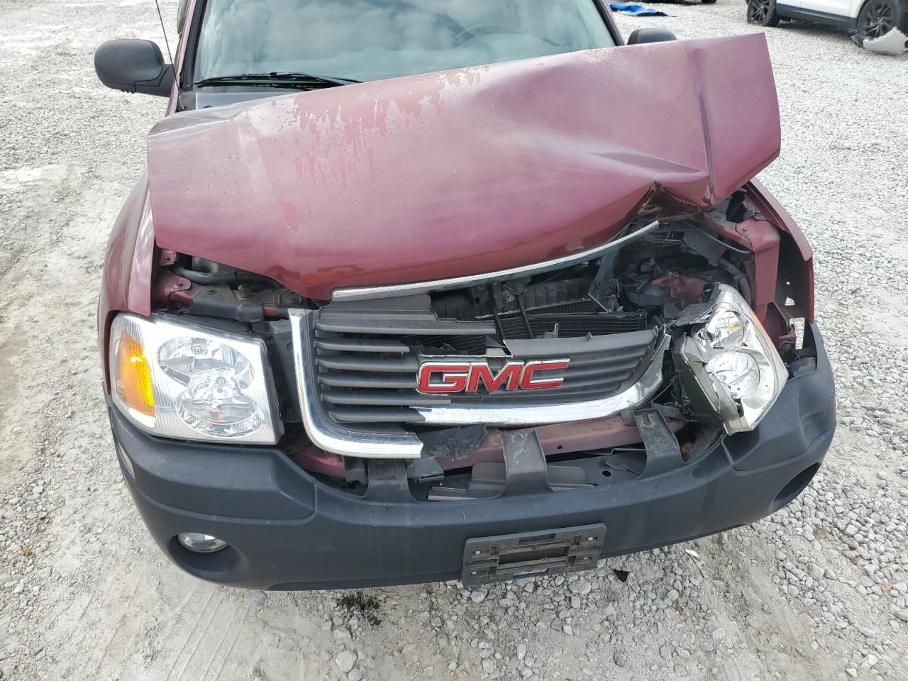GMC ENVOY 2004 — 13
