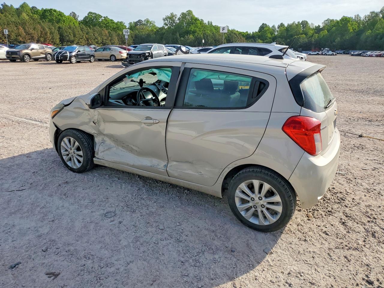 CHEVROLET SPARK 2017 — 3