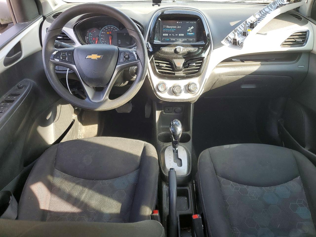 CHEVROLET SPARK 2017 — 9