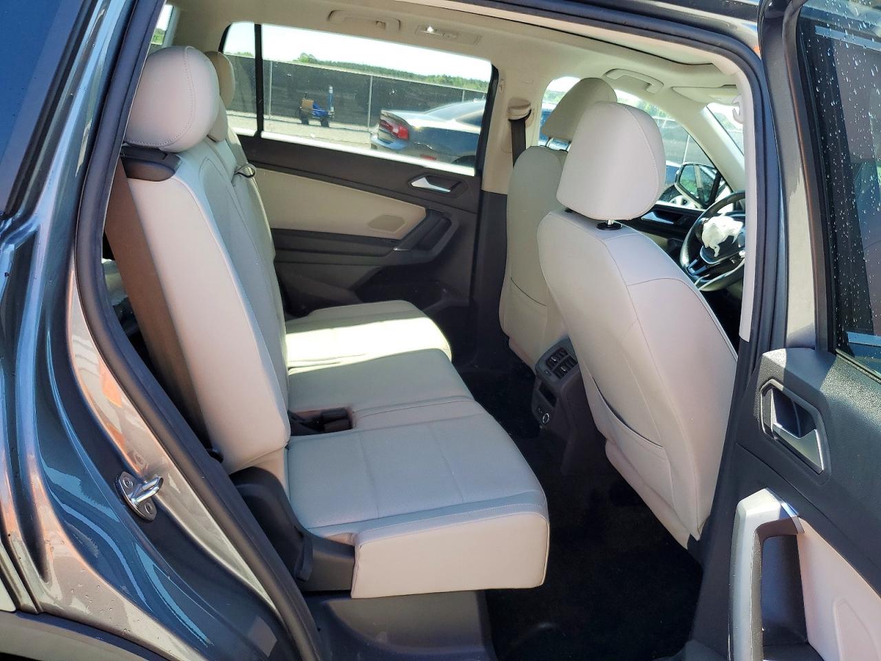 VOLKSWAGEN TIGUAN 2020 — 11