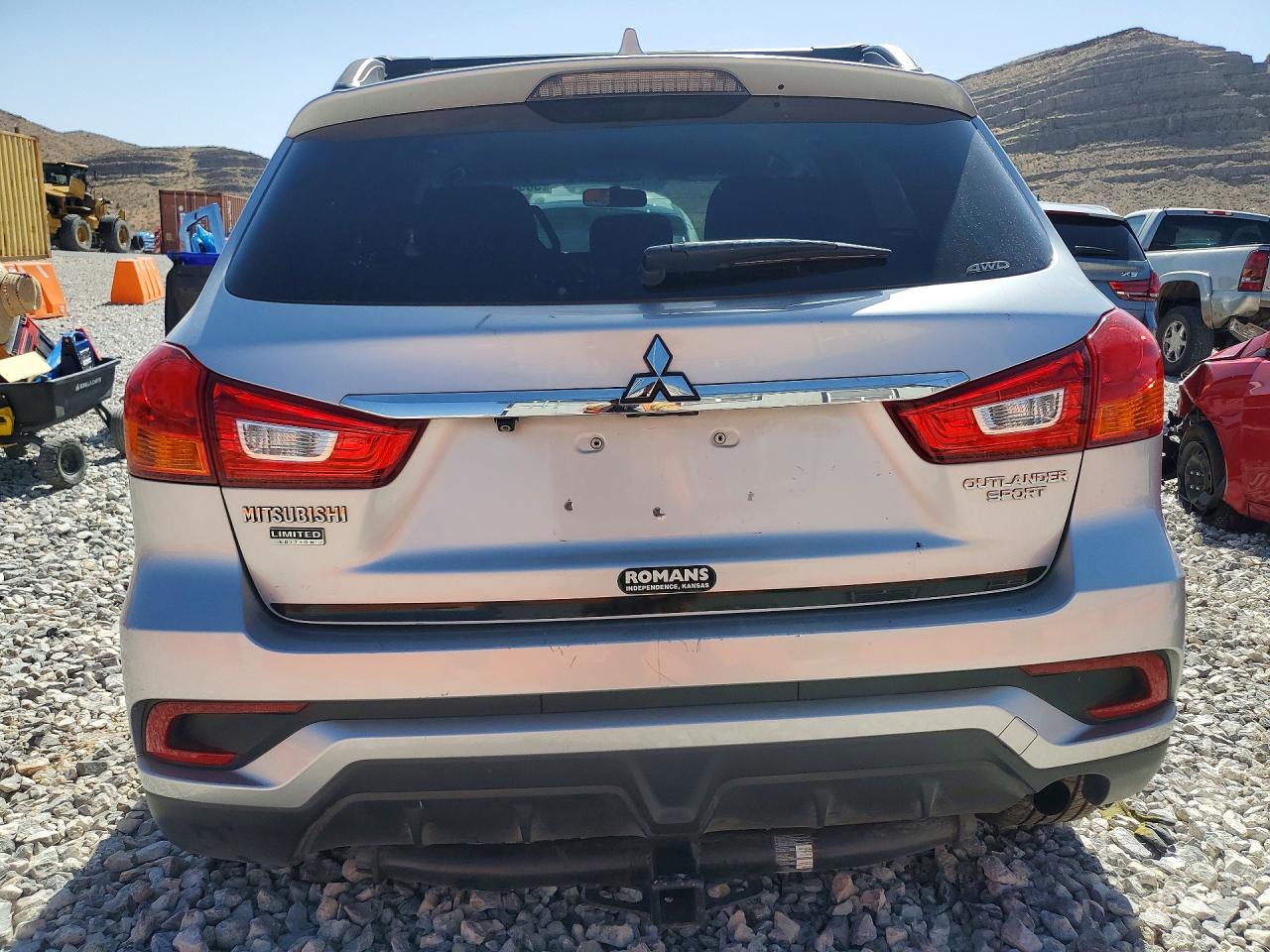 MITSUBISHI OUTLANDER SPORT 2019 — 7