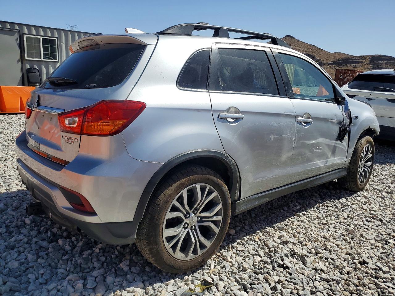 MITSUBISHI OUTLANDER SPORT 2019 — 4