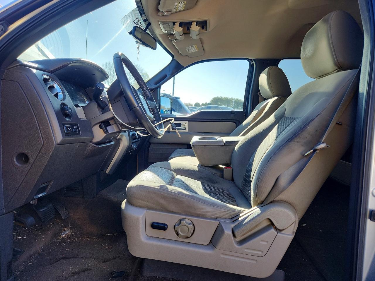 FORD F-150 2009 — 8