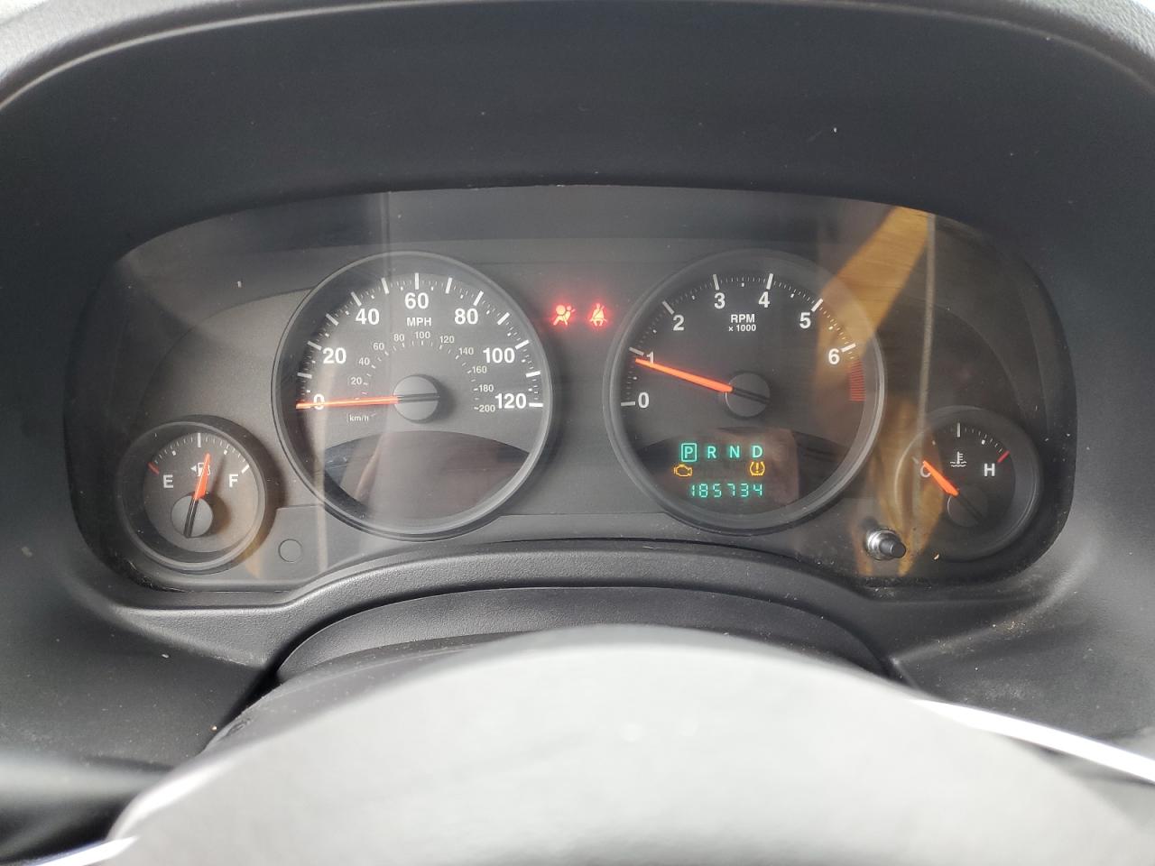 JEEP COMPASS 2011 — 10