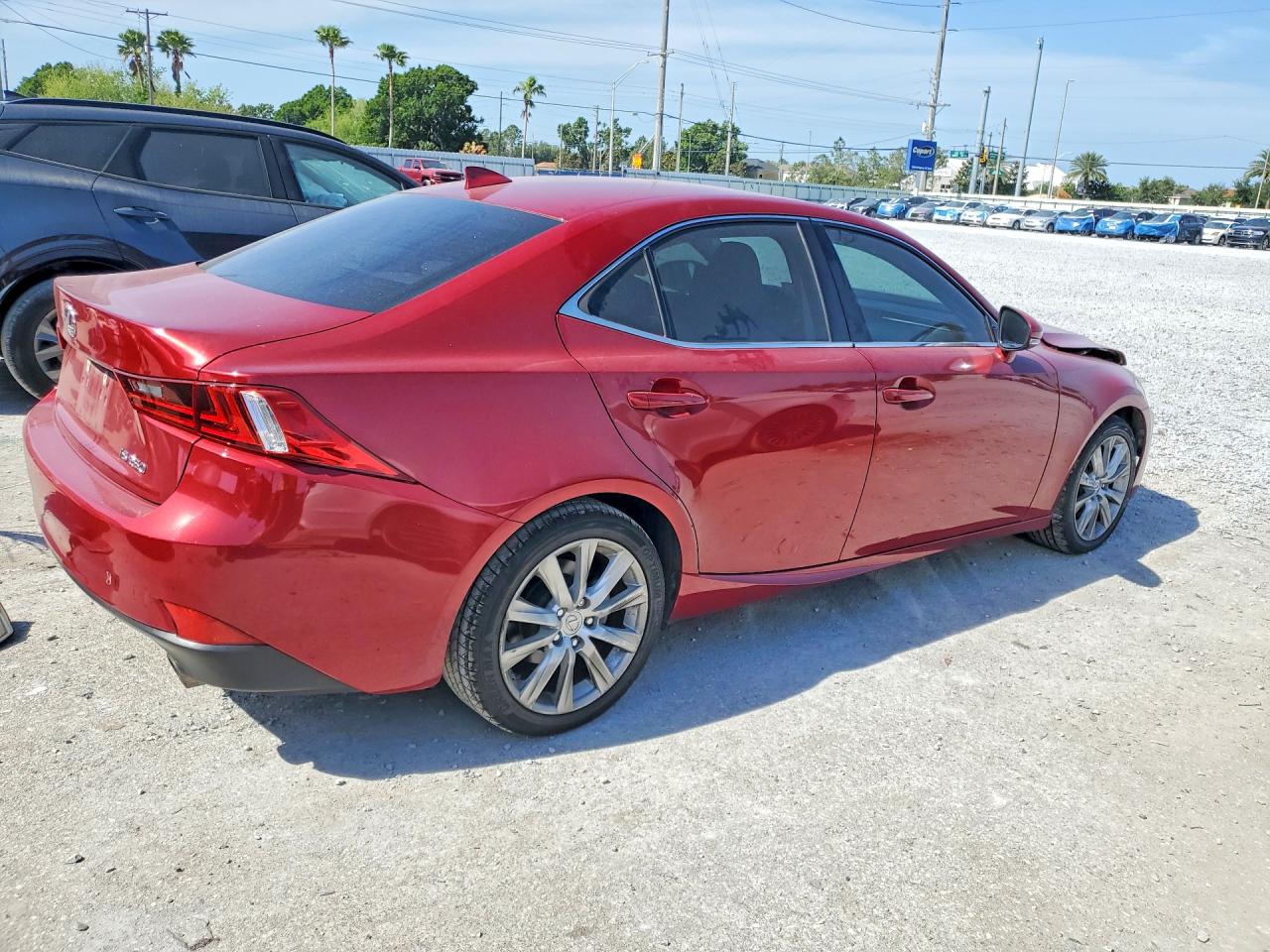 LEXUS IS 2015 — 4