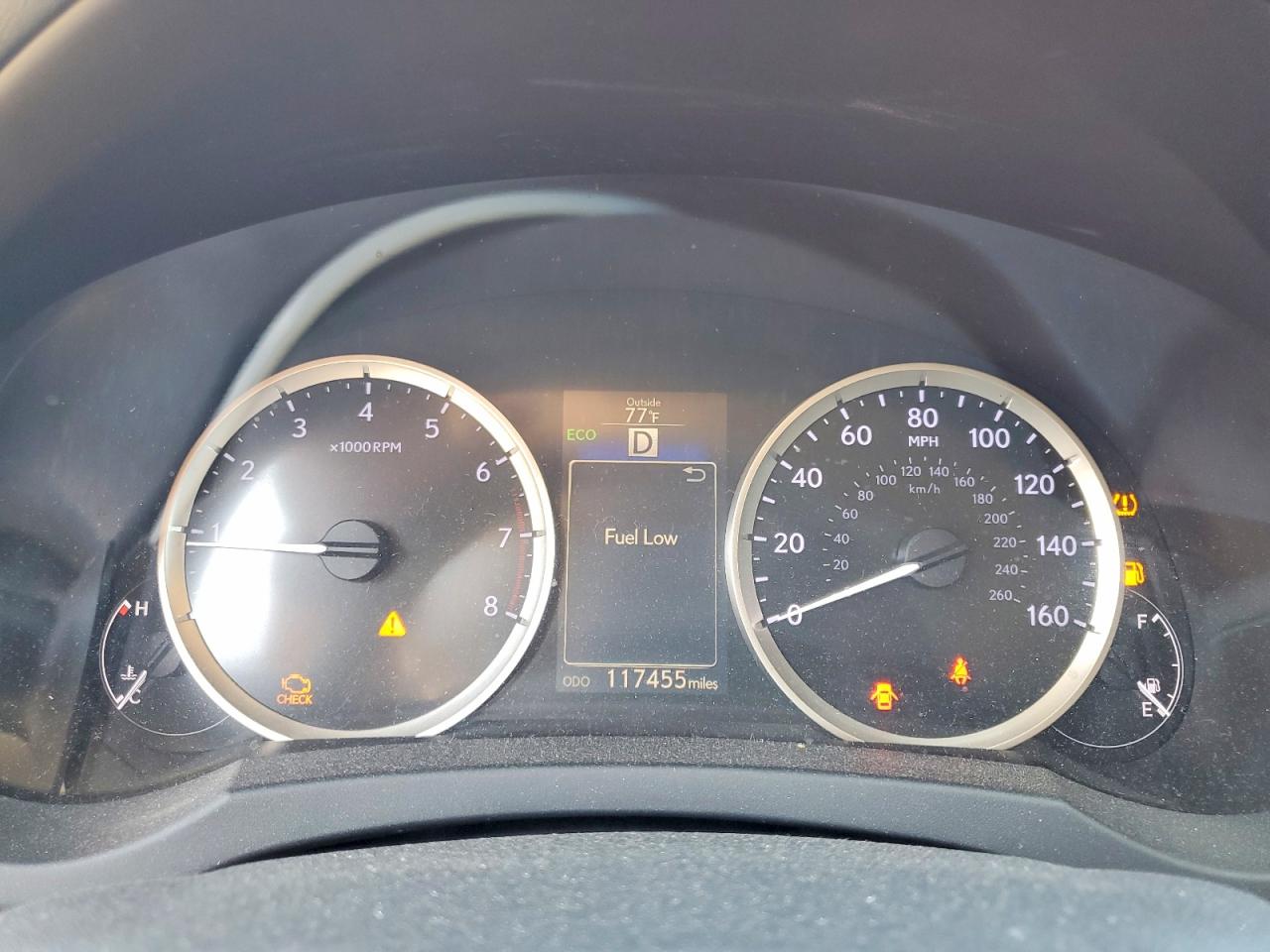 LEXUS IS 2015 — 10