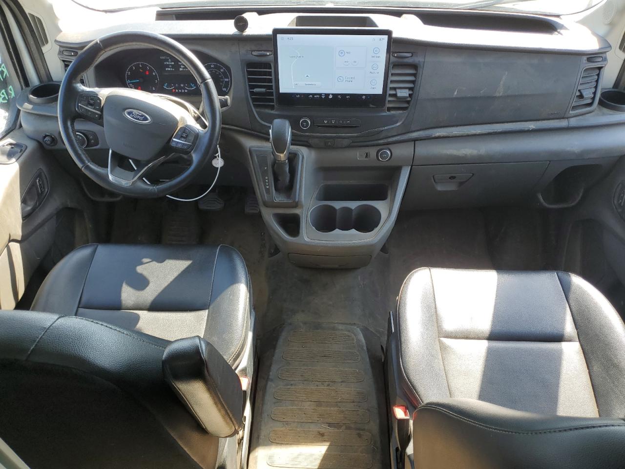 FORD TRANSIT 2022 — 9