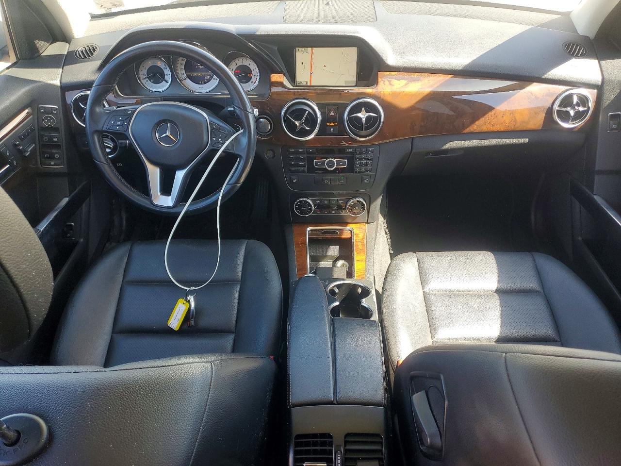 MERCEDES-BENZ GLK 2013 — 9