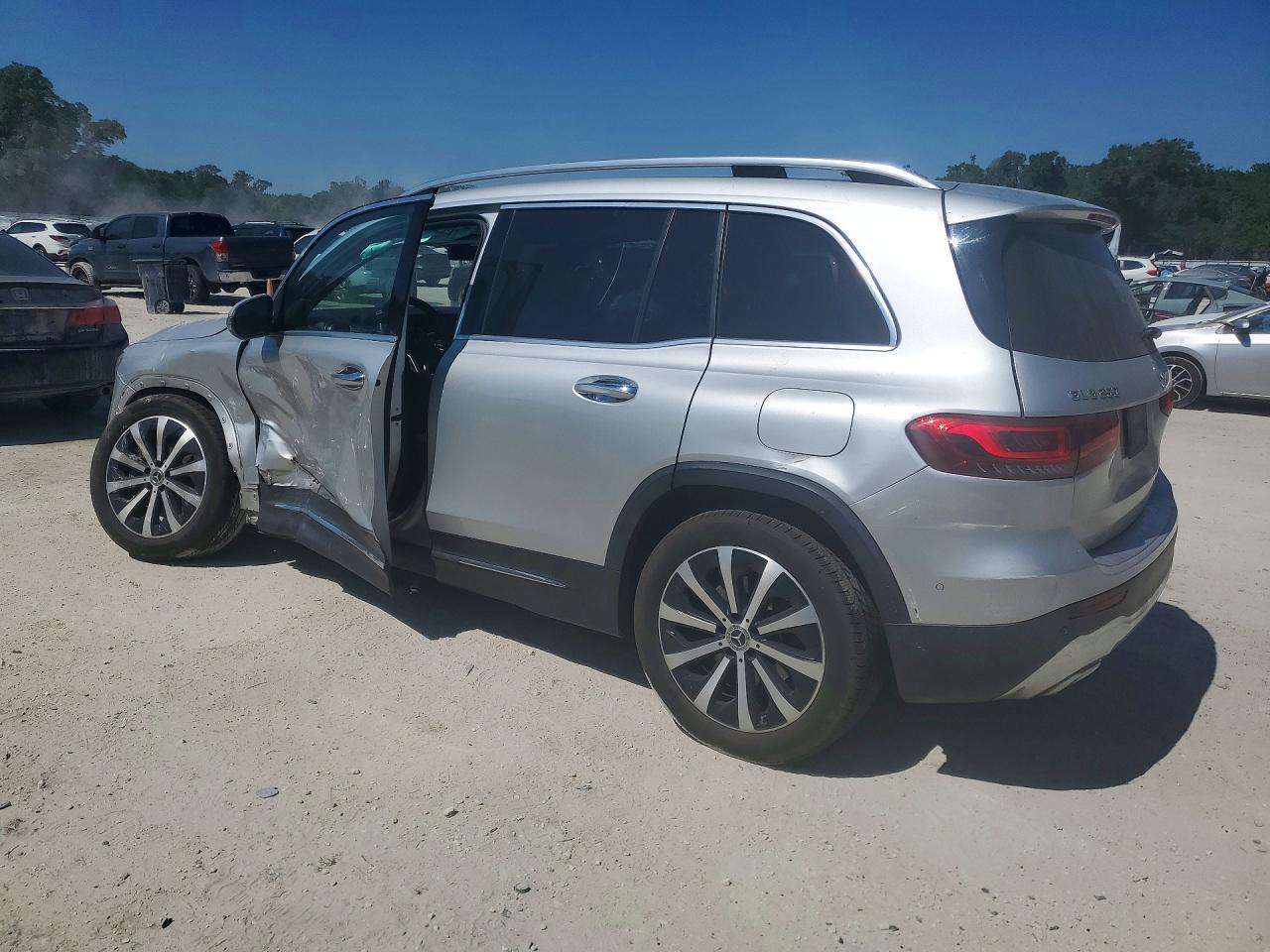 MERCEDES-BENZ GLB 2020 — 3