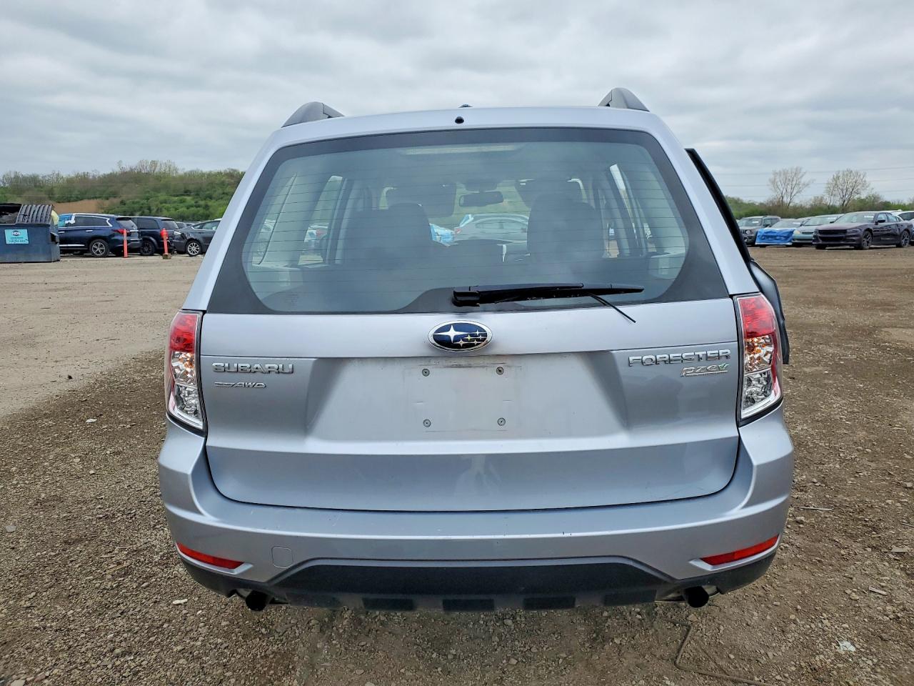 SUBARU FORESTER 2013 — 7