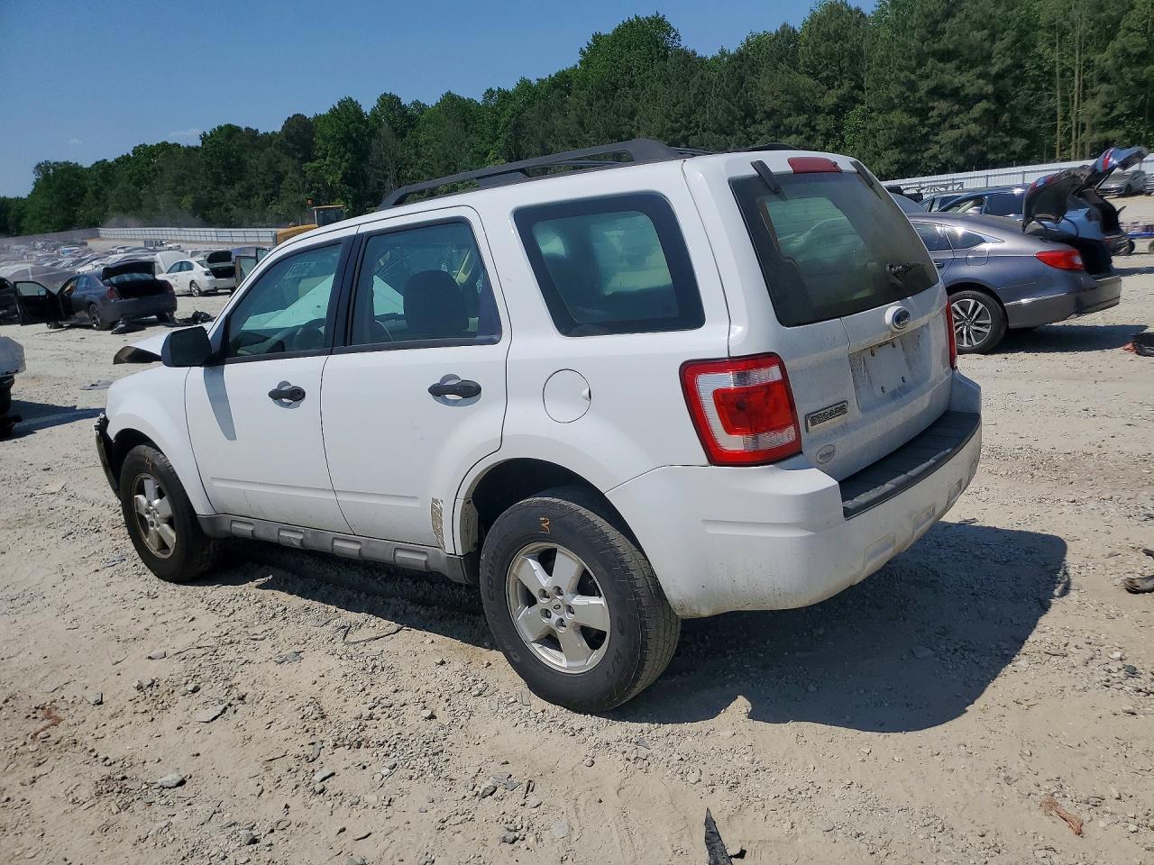FORD ESCAPE 2009 — 3