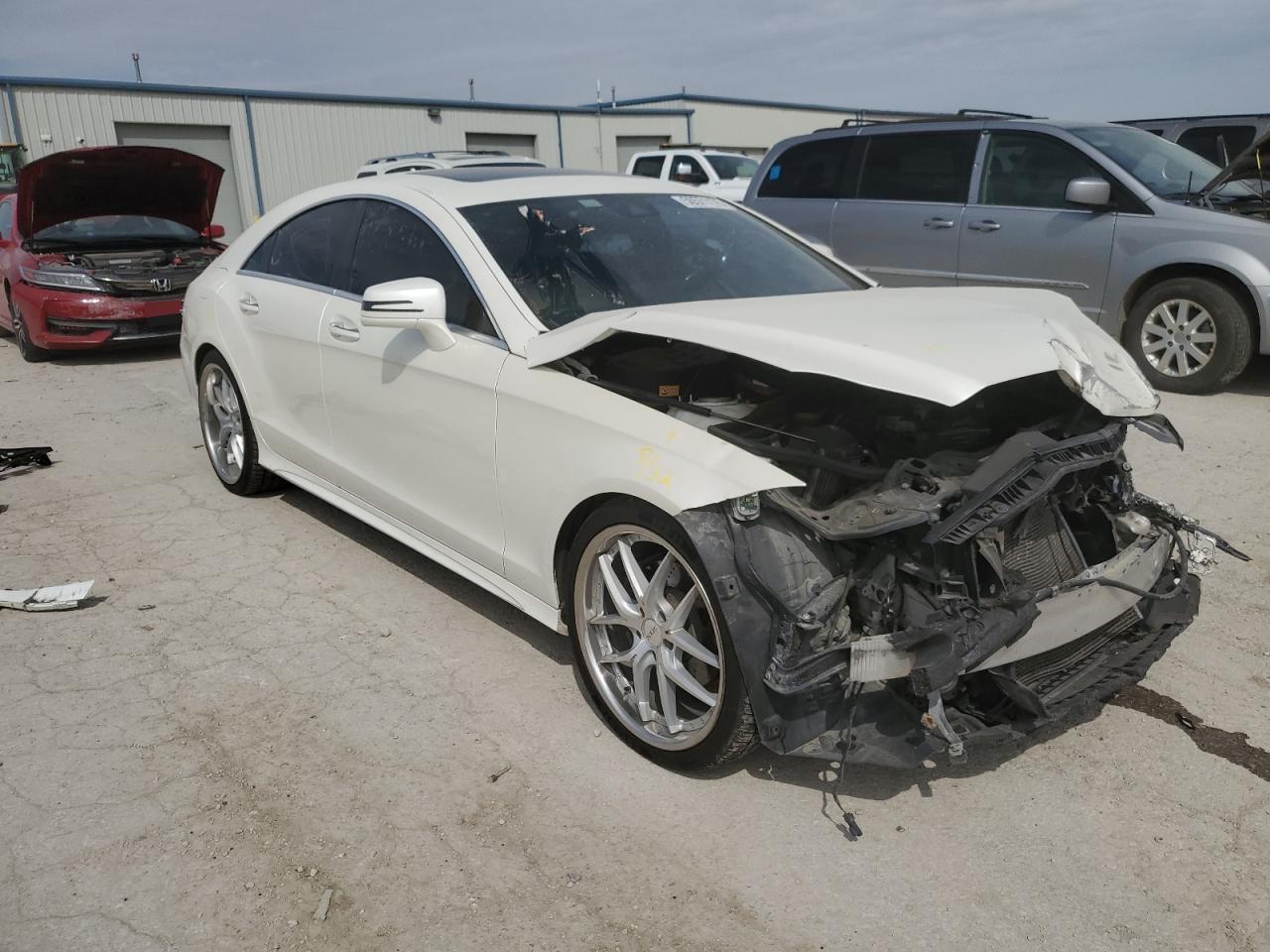MERCEDES-BENZ CLS 2015 — 5