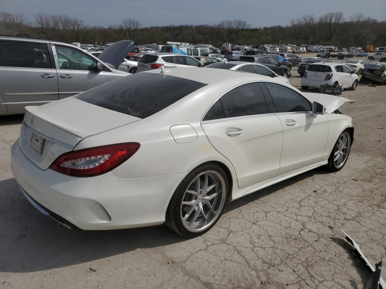 MERCEDES-BENZ CLS 2015 — 4