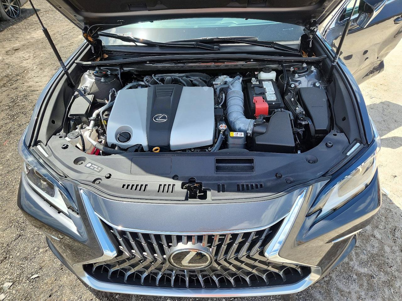 LEXUS ES 350 2025 — 12