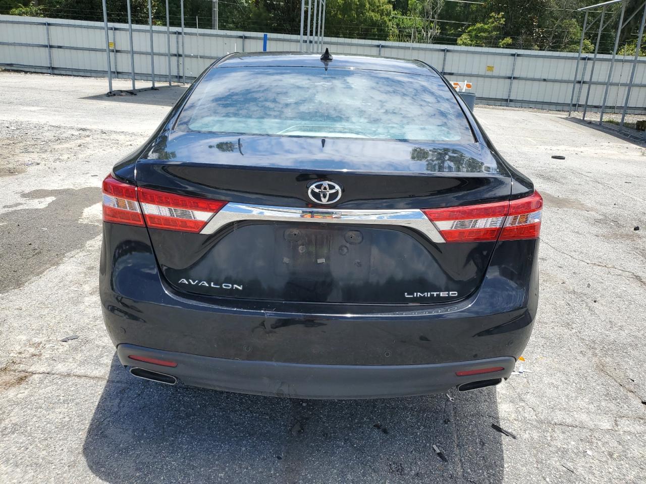 TOYOTA AVALON 2015 — 7