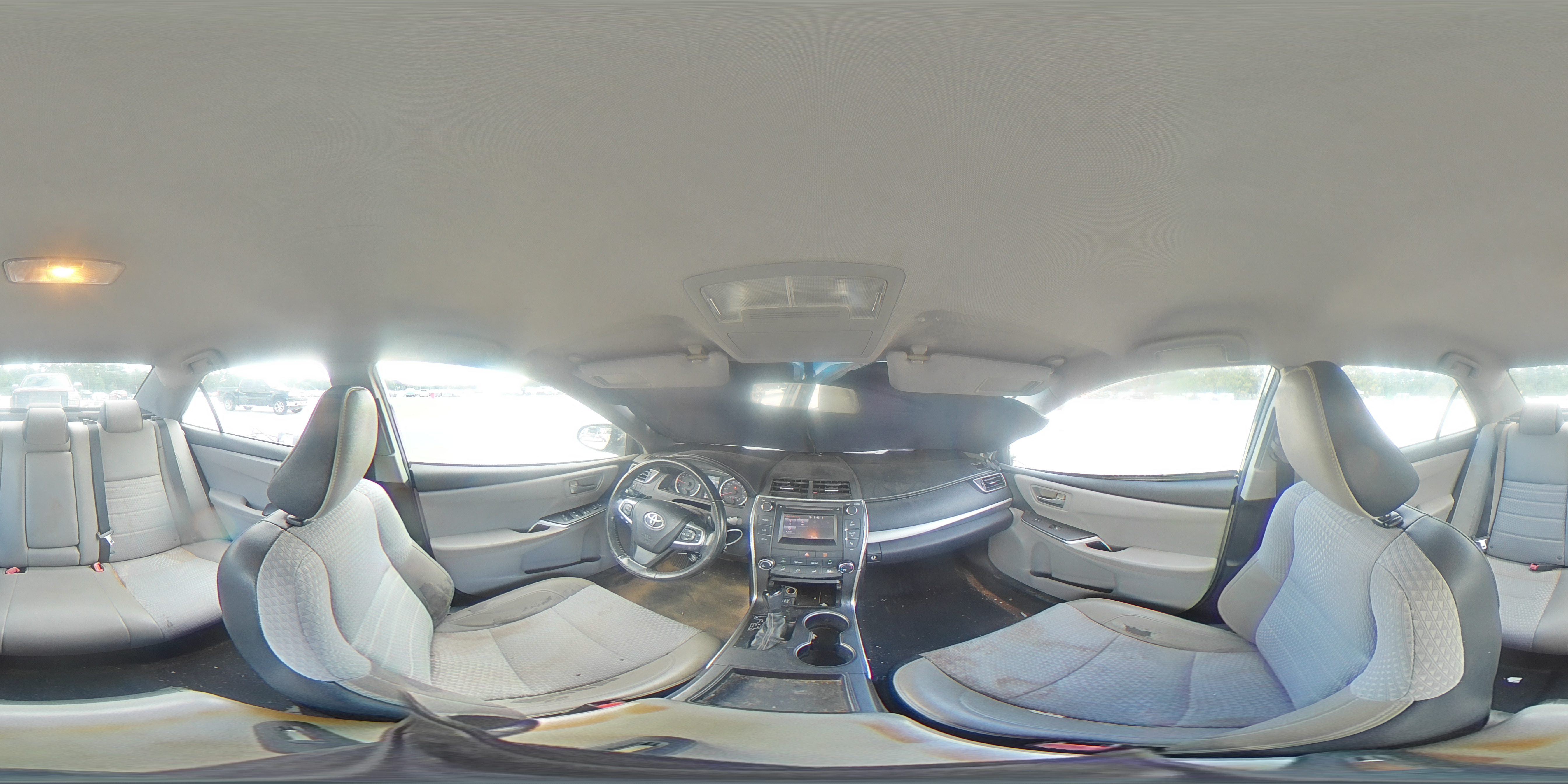 TOYOTA CAMRY 2015 — 14