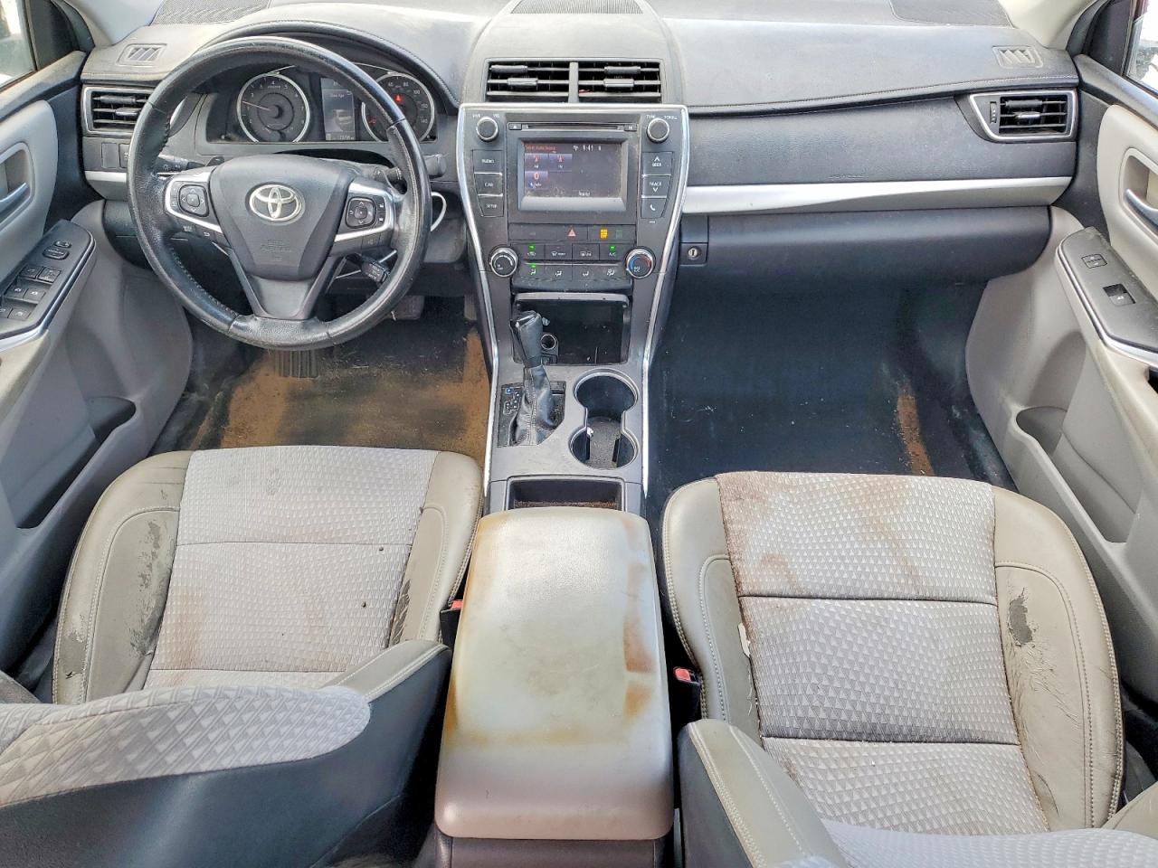 TOYOTA CAMRY 2015 — 9