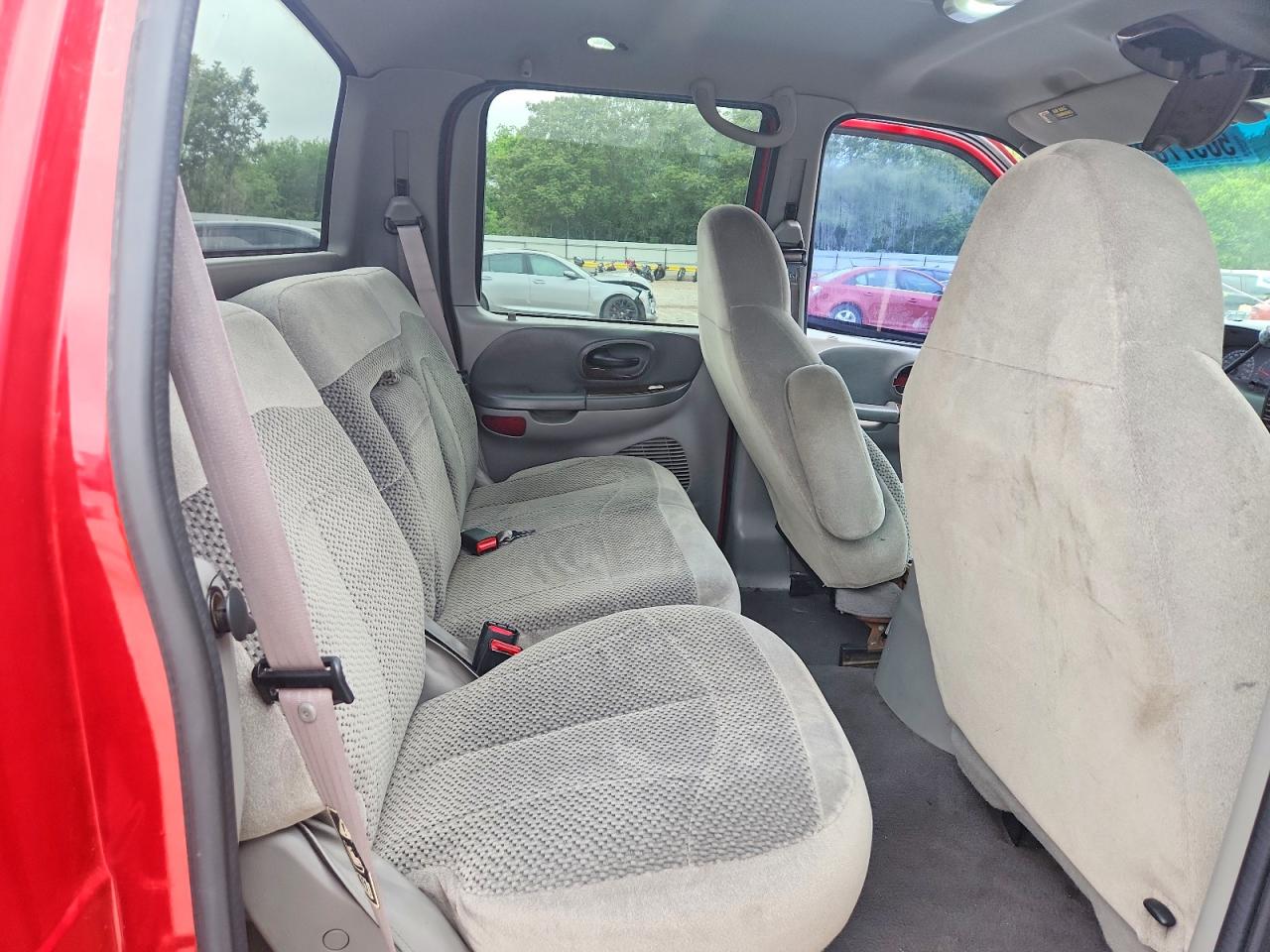 FORD F150 2001 — 11