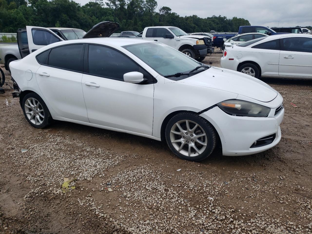 2013 DODGE DART SXT