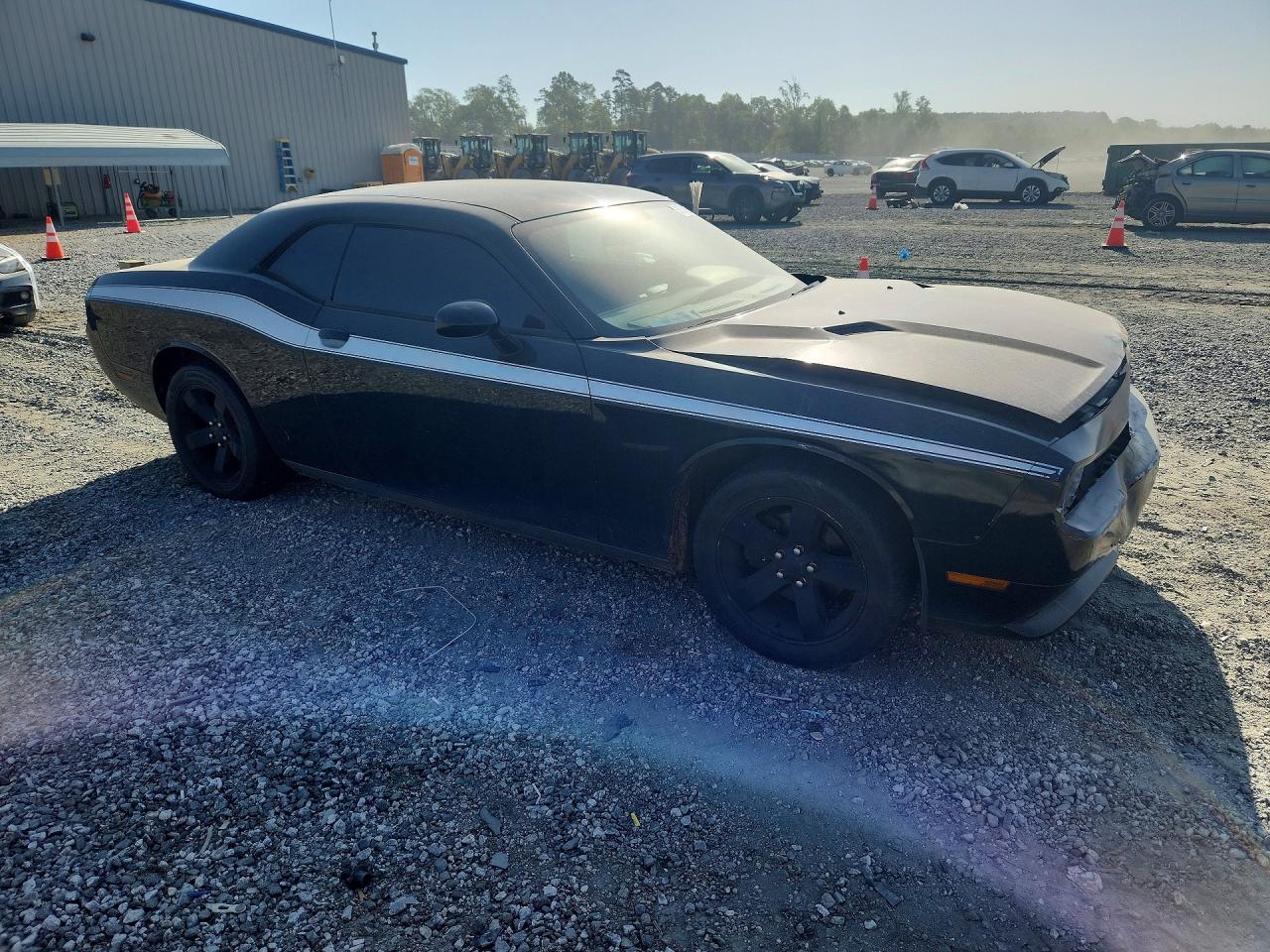 DODGE CHALLENGER 2011 — 5