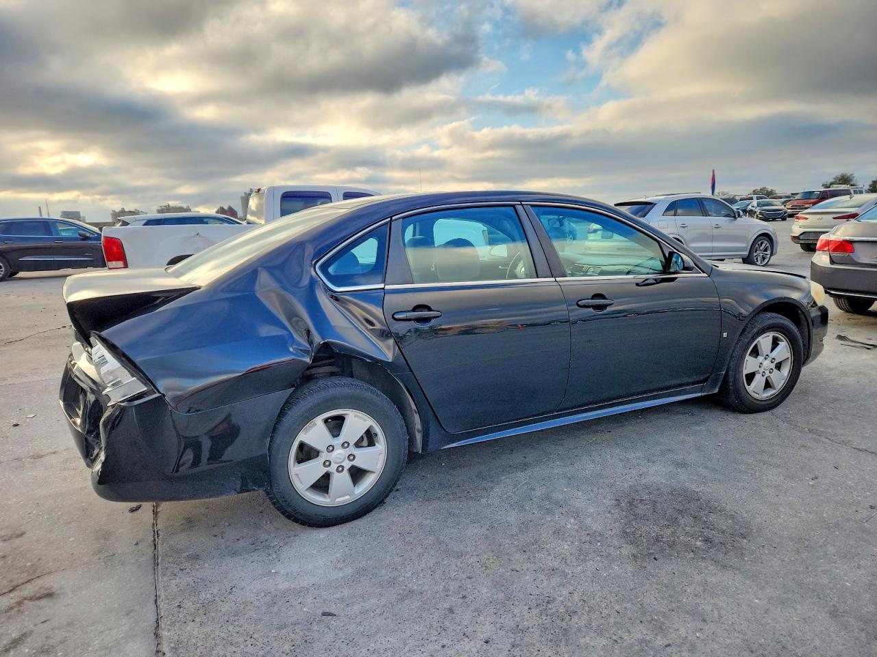 CHEVROLET IMPALA 2010 — 4