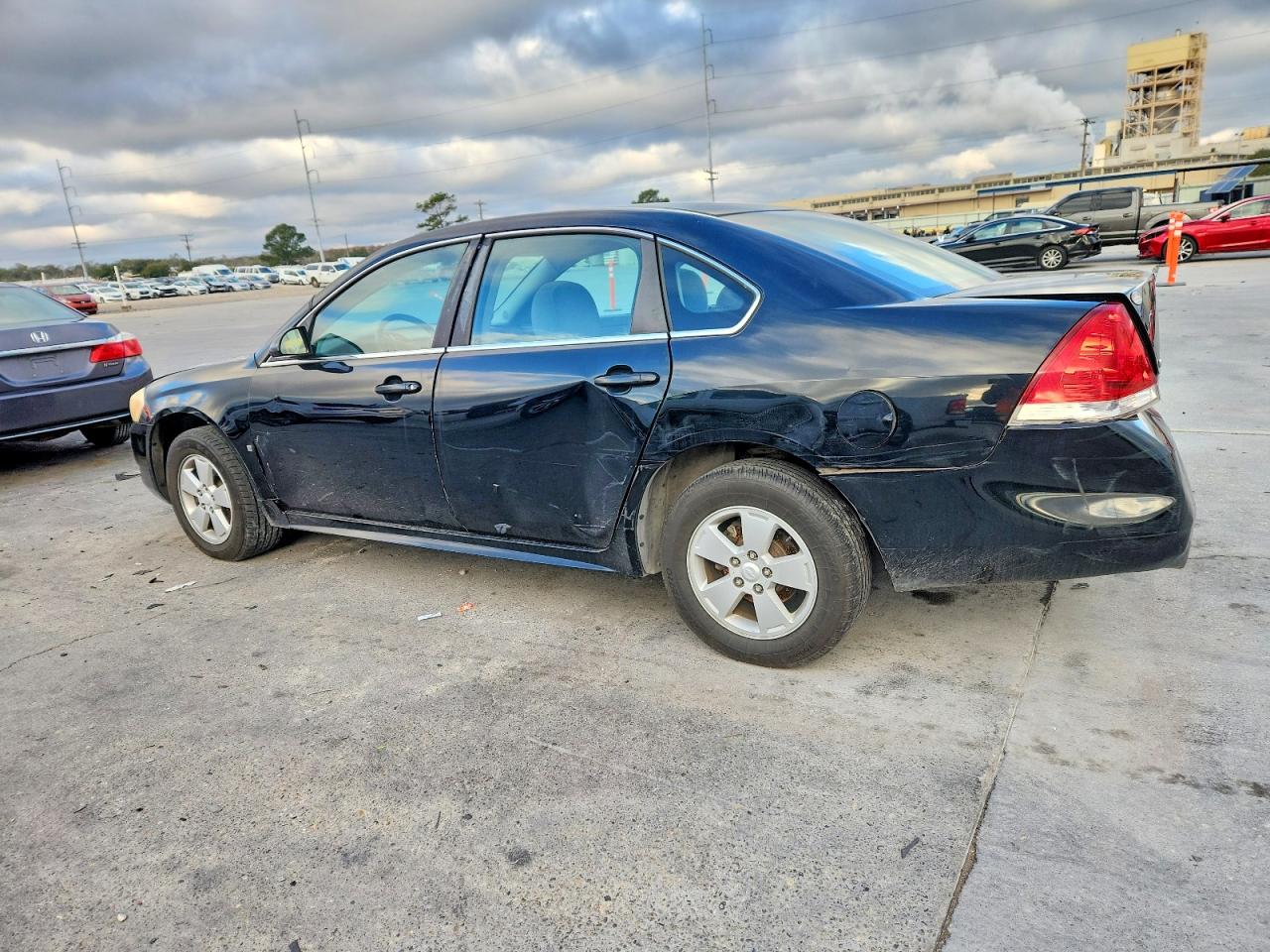 CHEVROLET IMPALA 2010 — 3
