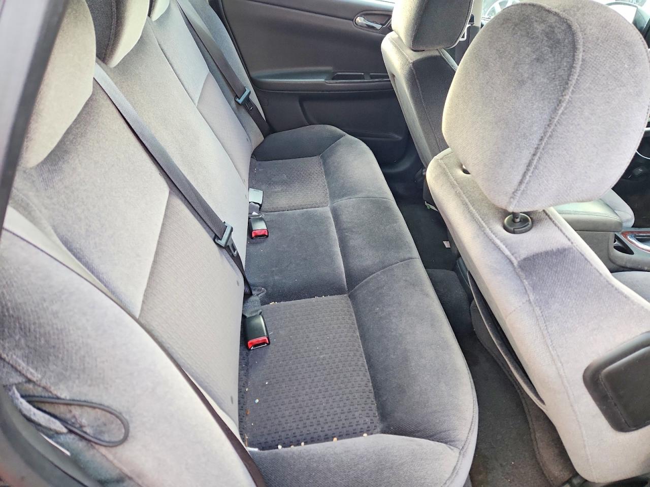 CHEVROLET IMPALA 2010 — 11