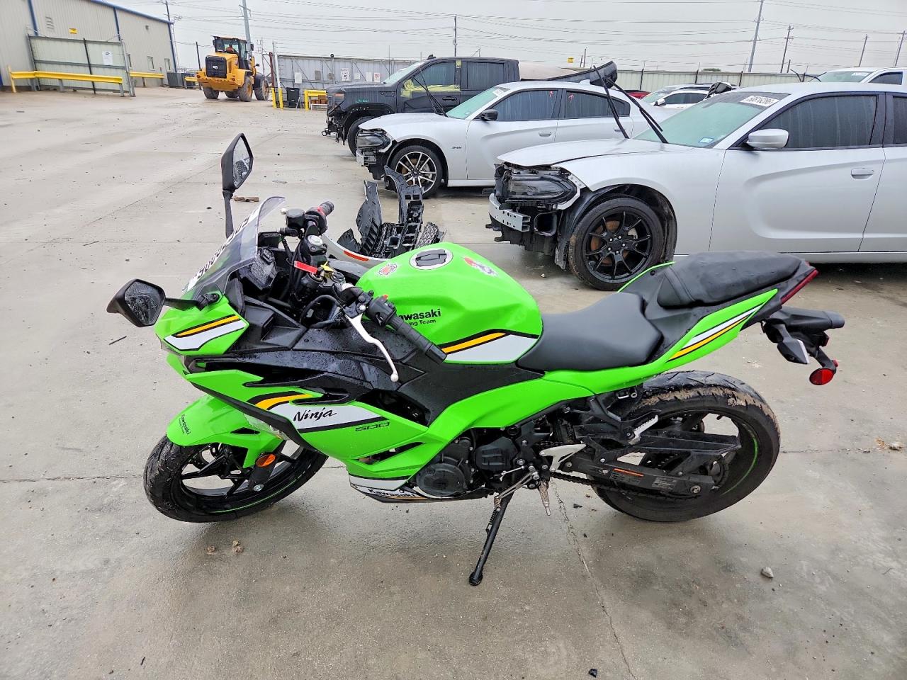 KAWASAKI EX500 2025 — 4