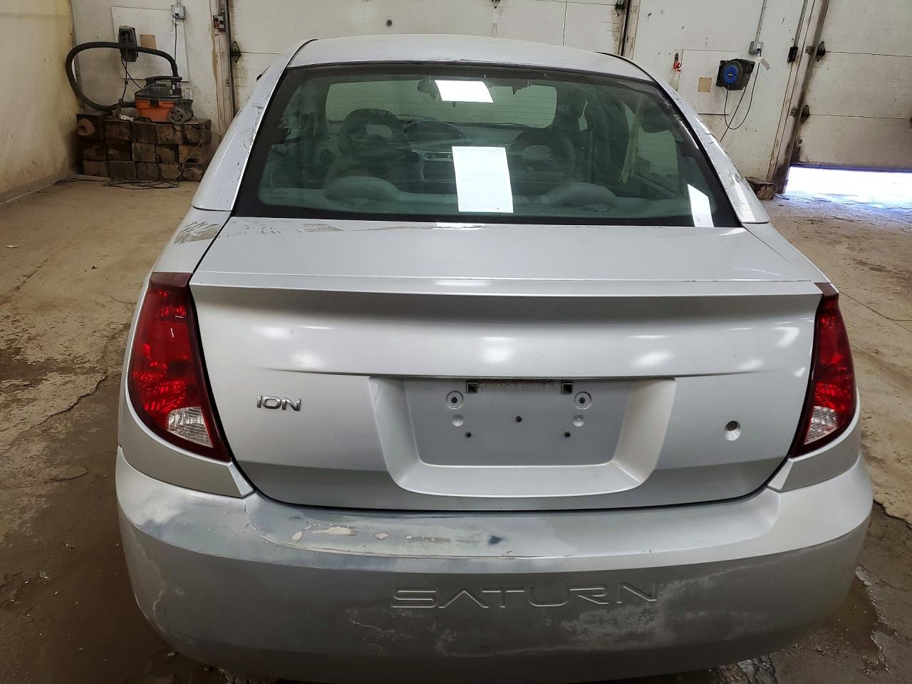 SATURN ION 2004 — 7