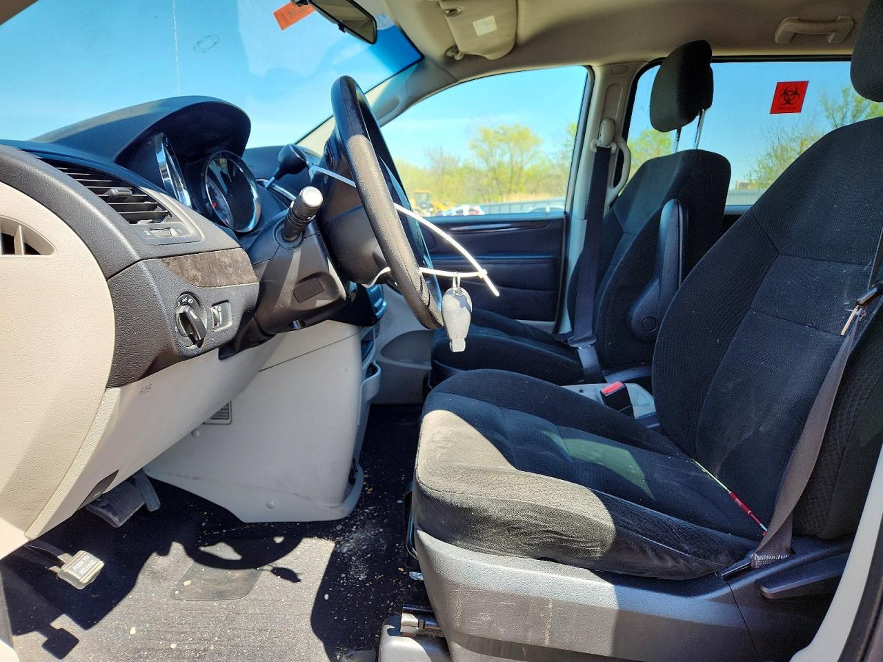 DODGE GRAND CARAVAN 2015 — 8