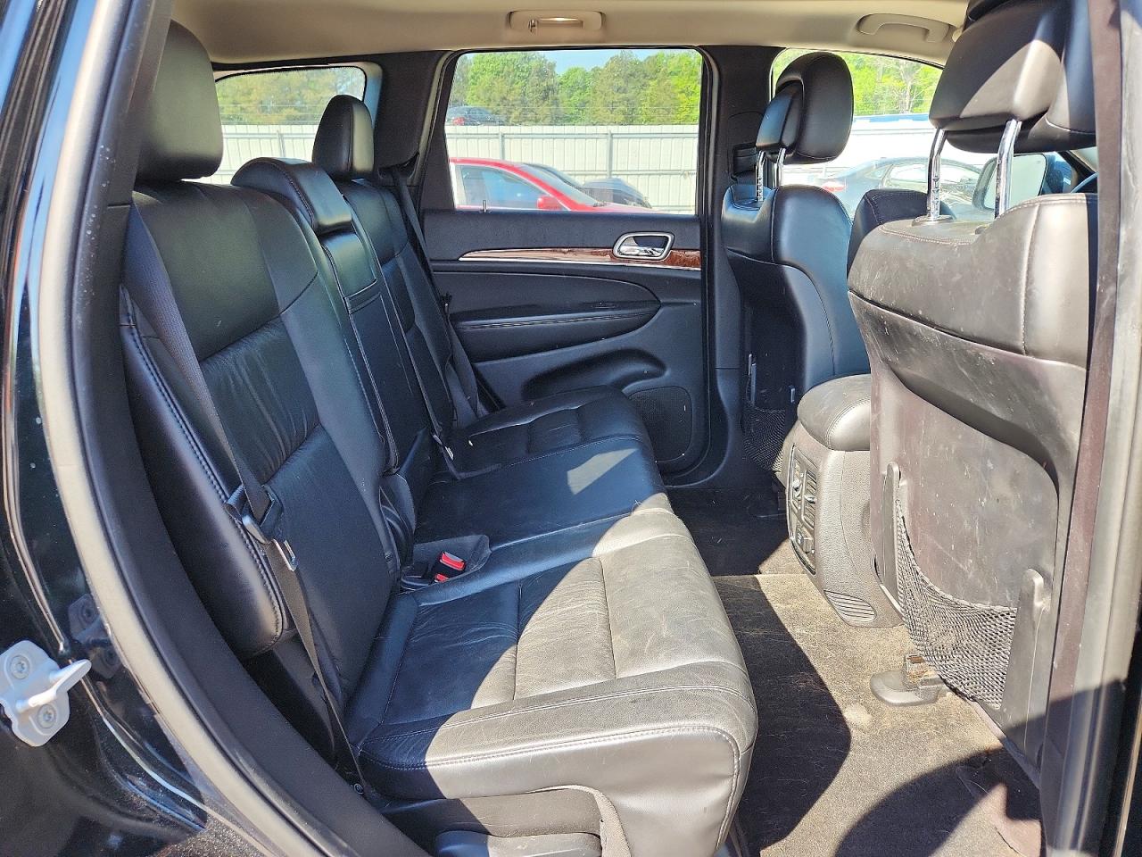 JEP GRAND CHEROKEE 2012 — 12