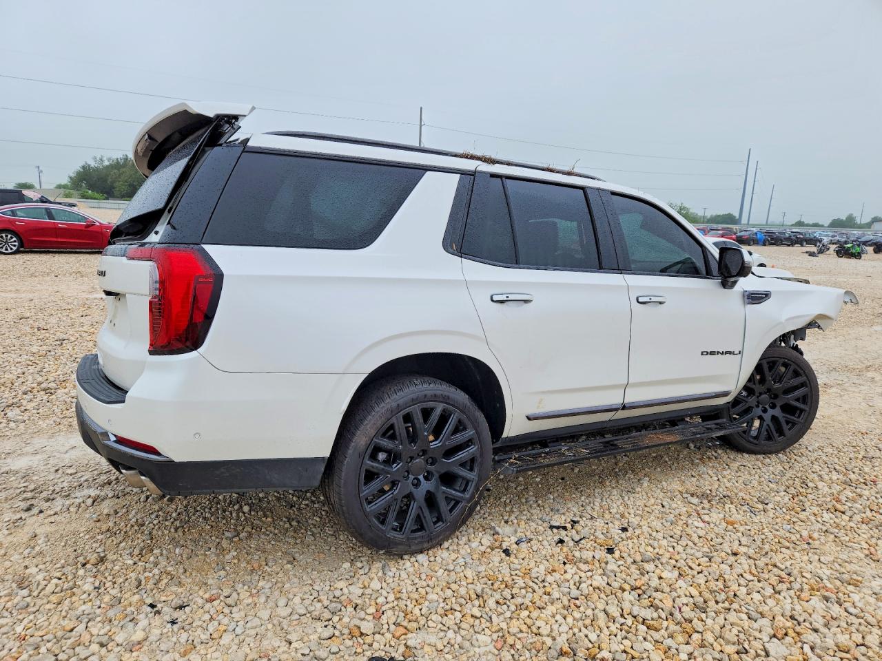 GMC YUKON 2025 — 4